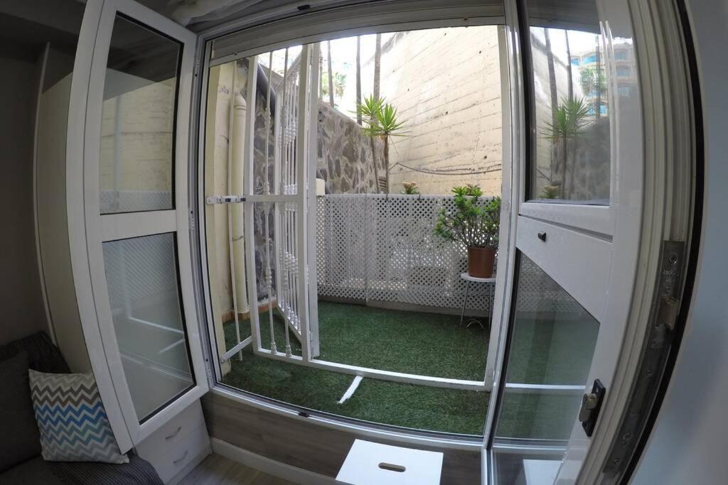 Studio Apartment La Lajilla Located At Beachfront Arguineguin Kültér fotó